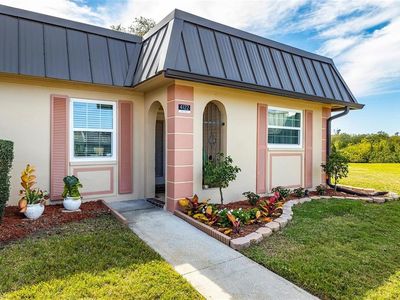 4122 HAMPTON DRIVE #D