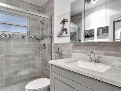 2131 NE 42nd Court #210e