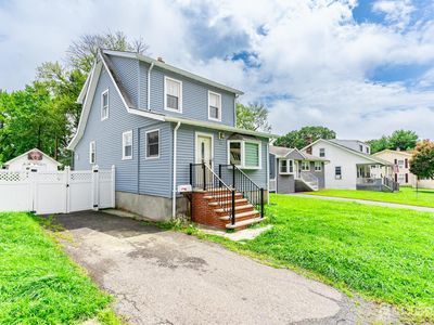 59 Lloyd St