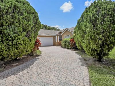 13284 Majestic Pine Court