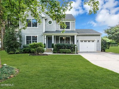 76 Maple Avenue