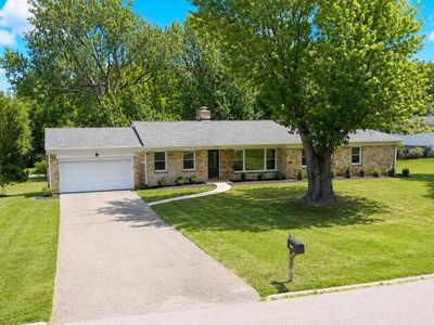 1127 Gypsy Ln W