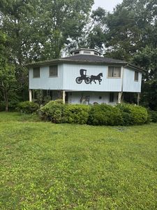 5551 Highway 52 W