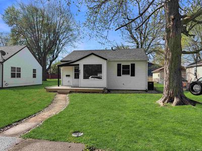 807 W McClurg St
