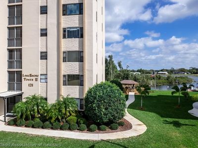 121 Country Club Dr Unit 604