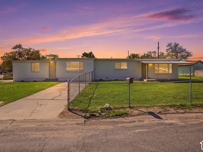 2967 W Appleton Dr