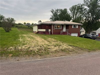Property at 126 Holly Pl, Mount Pleasant, PA