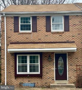 6 Valley Dr