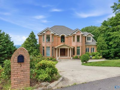 5 Saint Charles Rd SE