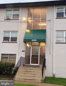 8426 Richmond Hwy APT 105