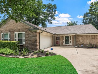 12502 Bent Pine Dr