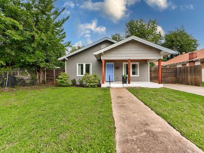 2319 NW 18th St