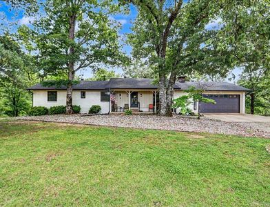 224 Oakgrove Rd