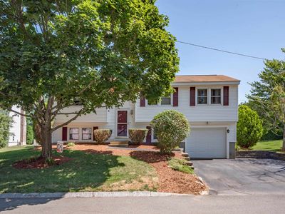 3 Copperfield Drive