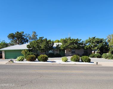 3229 Titanic Ave