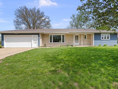 Property at 1104 3rd St, De Witt, IA
