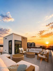 10 Seashore Drive
