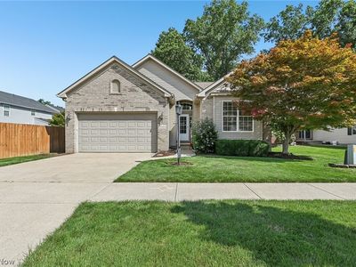 Property at 38466 Renwood Ave, Avon, OH