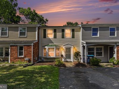 683 Towne Center Dr