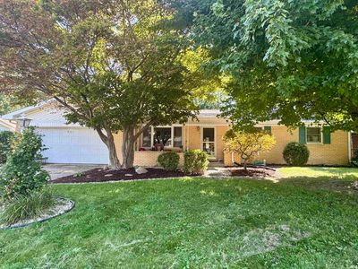 901 Melody Ln