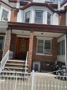 1773 W 9th St