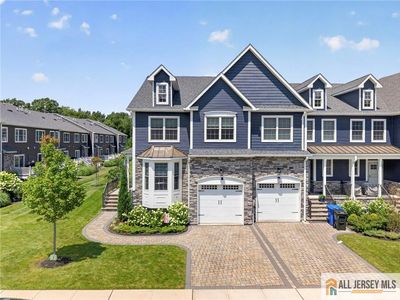 105 Valentino Dr