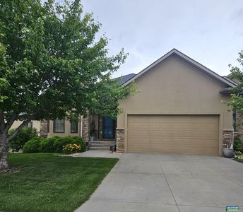 8936 Sandhills Ct