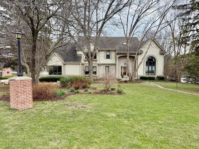 Property at 511 Clovercrest Ct, Watertown, WI