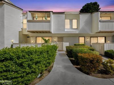 306 Calico Ct