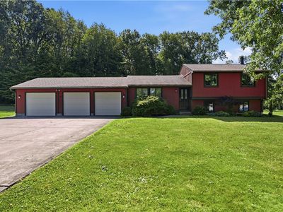 224 Isabelle Ave