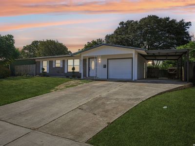 Property at 554 KATE SCHENCK AVE, San Antonio, TX