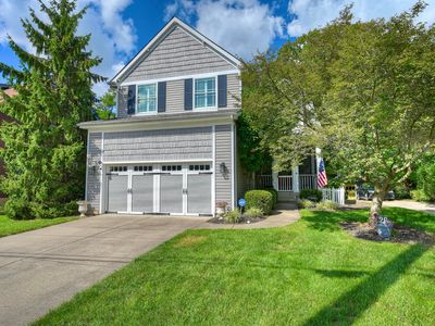 26 W Maple Ave