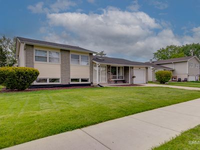 691 Westmere Rd