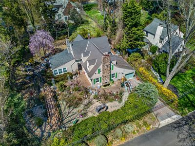 16 Ascot Ridge Road