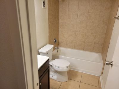12905 Woodforest Blvd APT 501