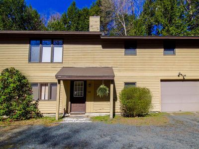 Property at 60 Fletcher Lane, Hartford, VT