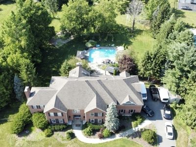 9 Maria Dr
