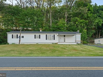 831 Deturksville Rd