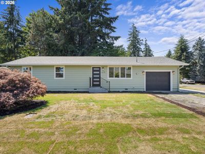 675 NW Freeman Ave