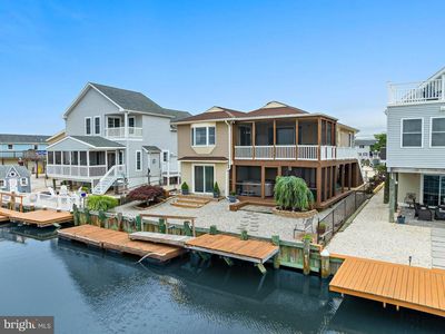 126 E Hudson Dr