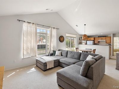 613 Olde English Cir