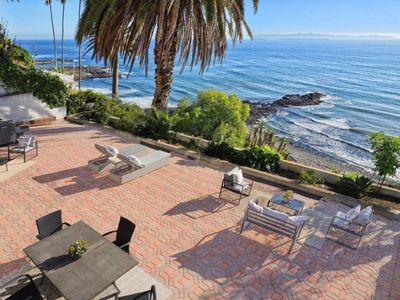 2105 W Paseo Del Mar