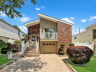 71 Dorval Ave
