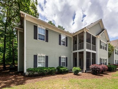 301 Pickering Ln
