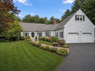 25 Clearwater Dr