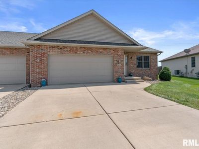 2410 Asheville Dr