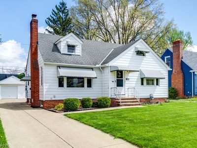 16080 Glenridge Ave