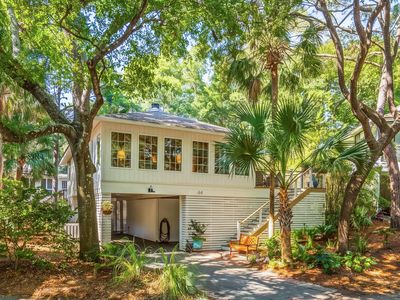 44 Twin Oaks Ln