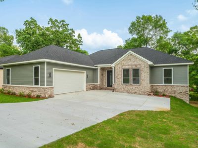 144 Skyline Dr