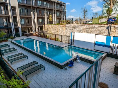 600 E Trinity Ln #115